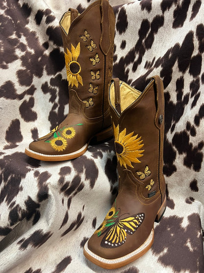 Chaparral Justin Brown Nubuck Ankle Boot